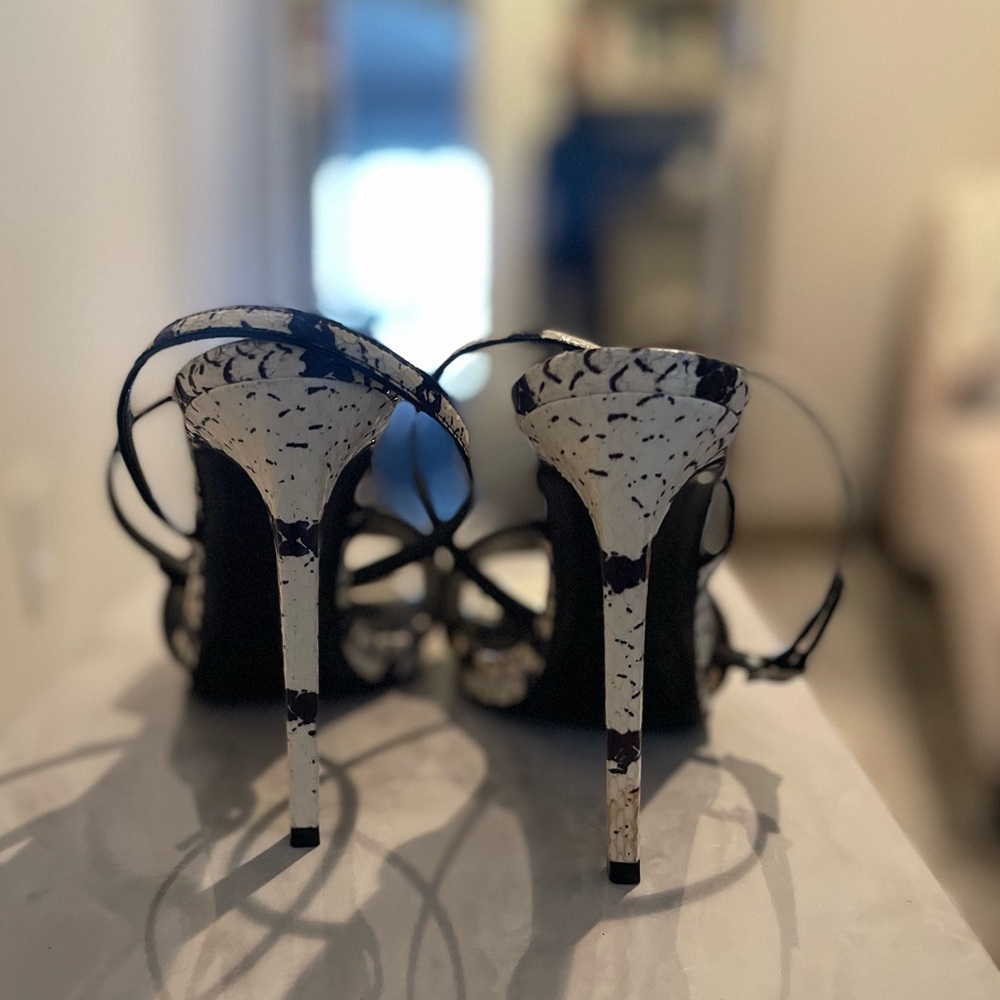 Saint Laurent Jane 110 Black&White Sandals sz 8 - Picture 6 of 6